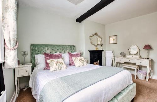 Canterbury House | Royal Exchange House - Canterbury