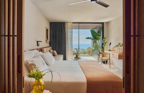 Costa Adeje Hotel | Royal Hideaway Corales Villas
