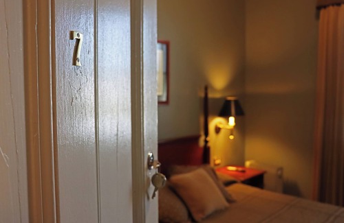 Guyra Hotel | Royal Hotel Guyra