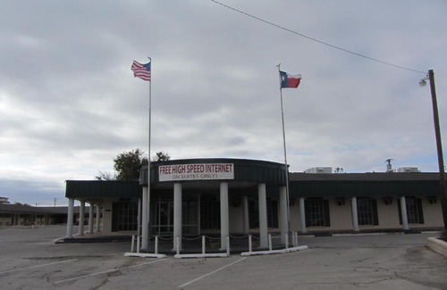Abilene Hotel | Royal Inn Of Abilene