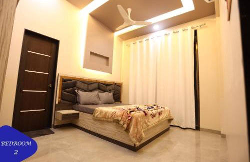Lonavala Villa | Royal Twin Lonavla - 12BHK Luxury Villa with Turf