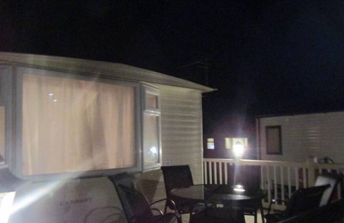 Skegness House | Ruby Red Luxury Home from Home 8 berth Caravan - Ingoldale Park, Ingoldmells.
