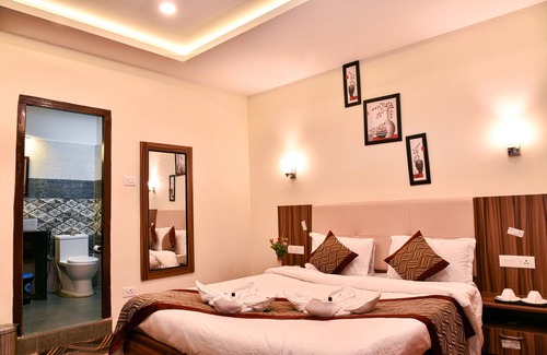 Pelling Hotel | Rufina Palm Bliss