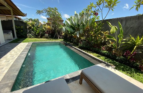 Sayan Villa | Rumah Dadong