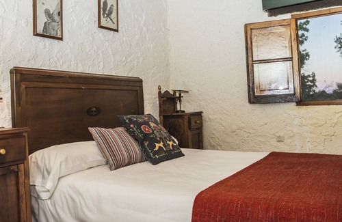 Jabugo Cottage | Rural Cottage ideal for couples, surrounded by Nature
