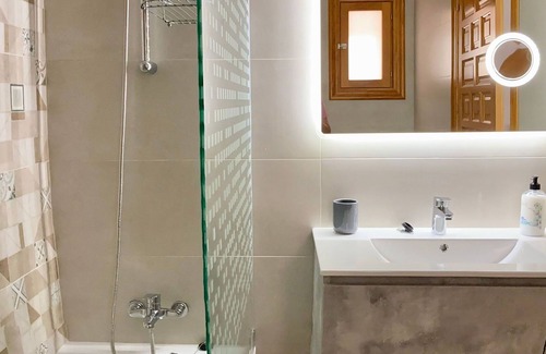 El Peral Apartment | Rural getaway ideal for outdoor activities with jacuzzi