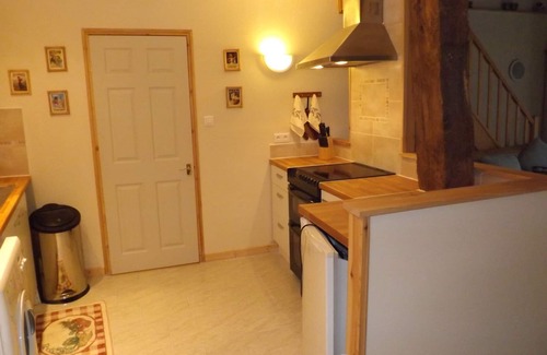 Benest Cottage | Rural Gite in quiet surroundings