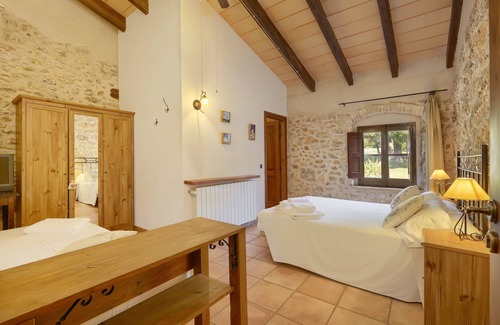 Torroella de Montgri Other | Rural house for groups and hikers, nature and tranquility lovers.