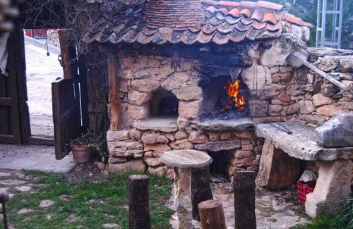 Adrada de Piron Cottage | Rural House The song of the bird