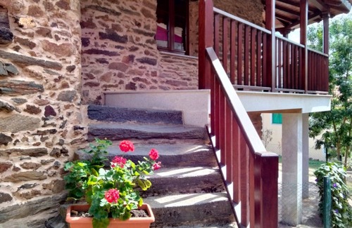 Doade Cottage | Rural house with barbecue in Doade, Galicia, YourHouse Casa Ruperto