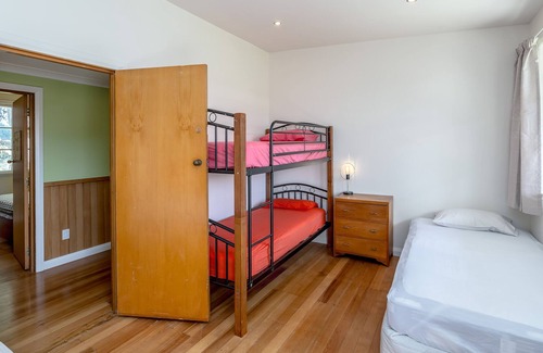 Solway House | Rural retreat with tennis court, pool and plenty of space indoors and out.