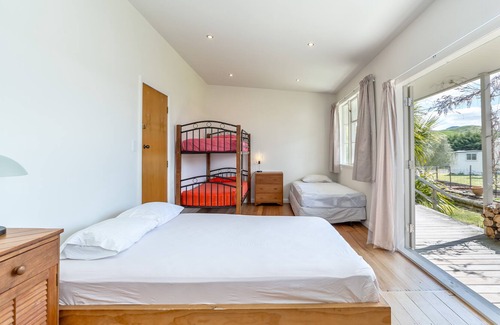 Solway House | Rural retreat with tennis court, pool and plenty of space indoors and out.