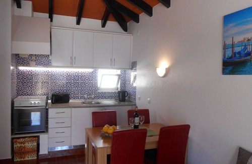 Conceicao e Cabanas de Tavira Villa | Rustic 1 Bedroom Detached Villa, Private Pool, Air-Con, Very Close To The Beach.