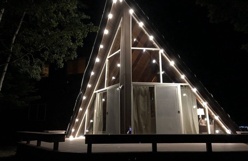 Island Park Cabin | Rustic ⛰️A-Frame Cabin Near Yellowstone National Park Wifi + Fire Pit ⭐