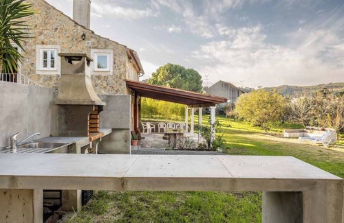 Ourem House | Rustic Adorable House in Old Village