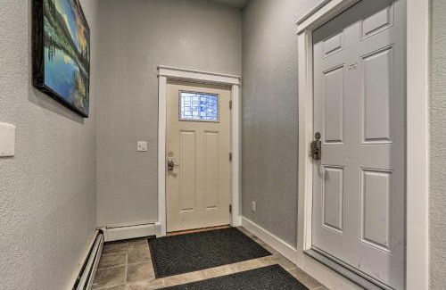 South Addition Apartment | Rustic Anchorage Hideaway Walk to Coastal Trail!