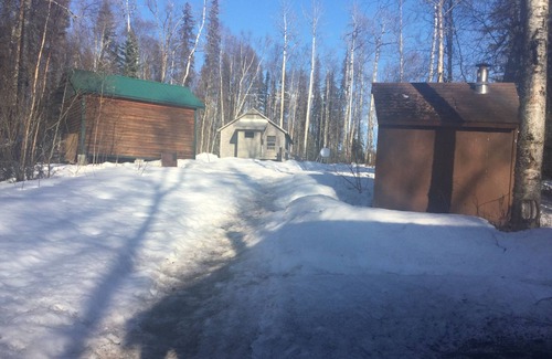 Talkeetna Cabin | Rustic cabin on Christiansen Lake, Talkeetna, Alaska. Private, wooded setting.