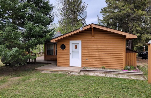 Onaway Cabin | Rustic Cabin on River just off the beaten path