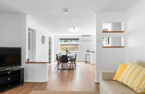 Clare House | Rustic Elegance: 3BR Cottage at Clare