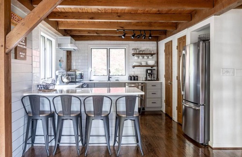 Hood Other | Rustic Farmhouse on Large Farm with Mountain & River Views
