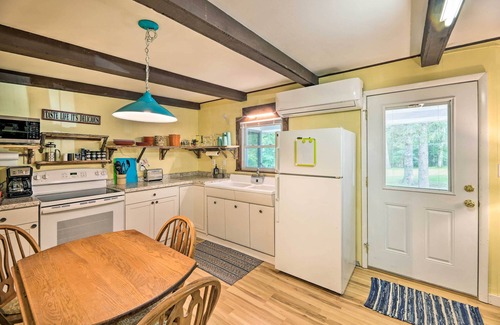 Seebert Cabin | Rustic Hideaway w/Fire Pit < 1 Mi to River!