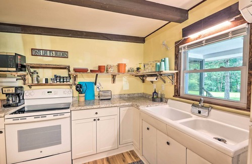 Seebert Cabin | Rustic Hideaway w/Fire Pit < 1 Mi to River!