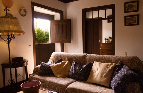 Caldas da Rainha Cottage | Rustic House - A Prefect Refuge for