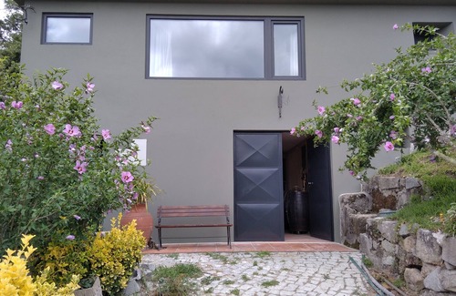 Ribadouro Cottage | Rustic house and King Deluxe Studio in Ribadouro Baião