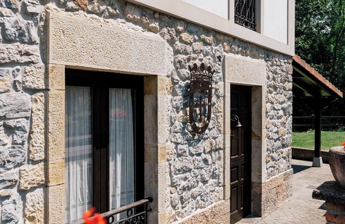 Soto de Cangas House | Rustic House El Reinazu