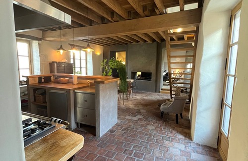 Noyers-sur-Serein House | Rustic house in beautiful Burgundy