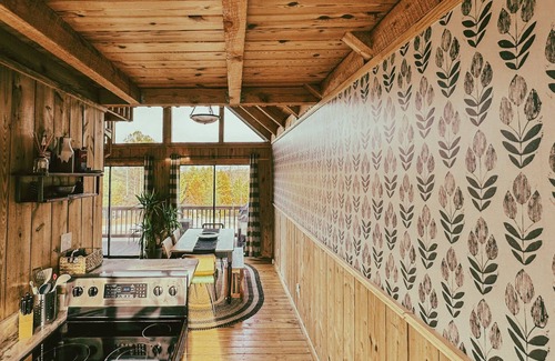 Six Mile Cabin | Rustic Lake Keowee Cabin, Perfect for Couples! Dock, Pool & Boat Slip
