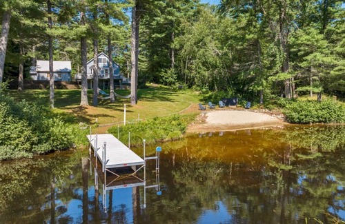 East Wakefield House | Rustic Lakefront Getaway