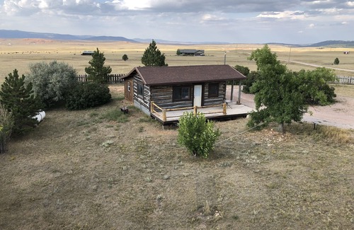 Sundance Cabin | Rustic log cabin in the beautiful Wyoming Black Hills!