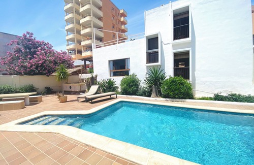 Ibiza Town Ski Chalet | Rustic Urban Villa with private pool - 400 m away from Sandy beach