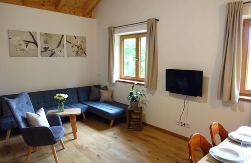 Kiefersfelden Apartment | Rustic vacation apartment at home, rural - quiet location with fully equipped kitchen