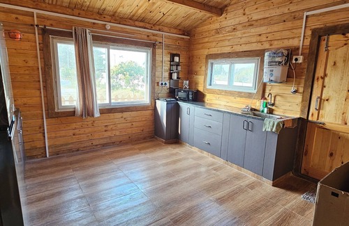 Chevella Other | Rustic Wood - The Cozy Nature Escape