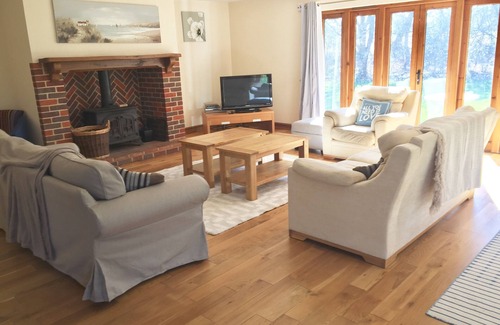 Thursford House | Ruston Lodge, a new build lodge style property set in a tranquil rural setting