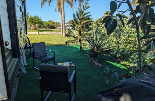 Englewood South House | RV/camper in terrific Via Madonna property