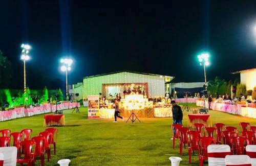 Indore Resort | Rv Pool & Club
