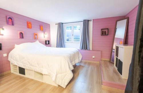 Cormery House | Séjour haut en couleurs