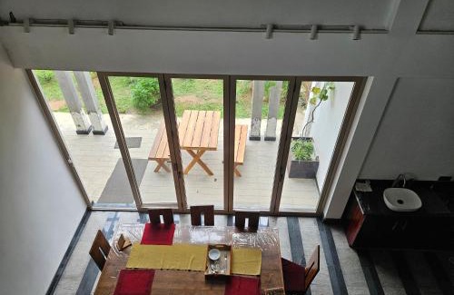 Dunagaha House | S & P Villa