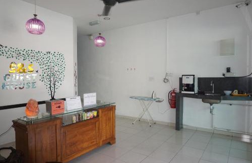Pekan Melayu House | S & S Guest House Kuantan