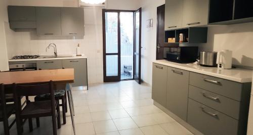 Iglesias House | SA MENDUA E SA PRUNA casa al mare