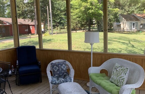 Grand Junction House | Saddle Lake Waterfront Home and Guest Cabin special from 6/29 at 11 to 7/2 4