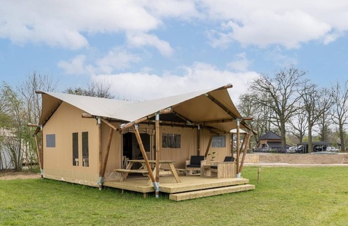 Notter RV Rental | Safari Tent in Netherlands Glamping Escape