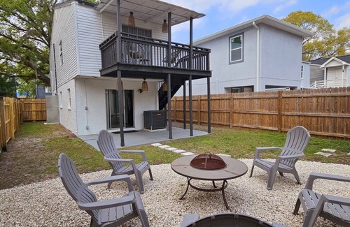 Terrace Park House | Safari Vibes – Near Busch Gardens, USF & Hard Rock Casino - 6 Guests