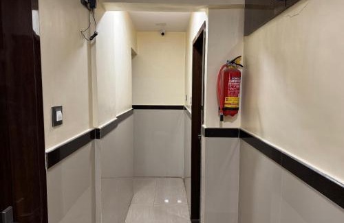 Thane West Hotel | Sai Residency & Dormitory