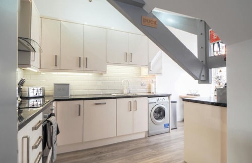 New Quay Cottage | Sailhouse Loft, New Quay