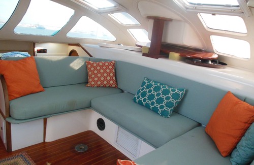 Pensacola Beach Boat Rental | Sailing catamaran vacation rentals in Pensacola Beach