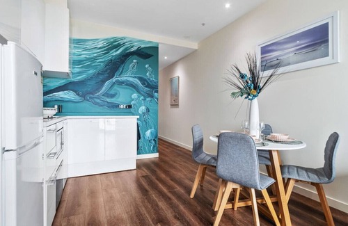 Frankston Apartment | Sails by the Bay - Ocean Views - Wi-Fi - Netflix